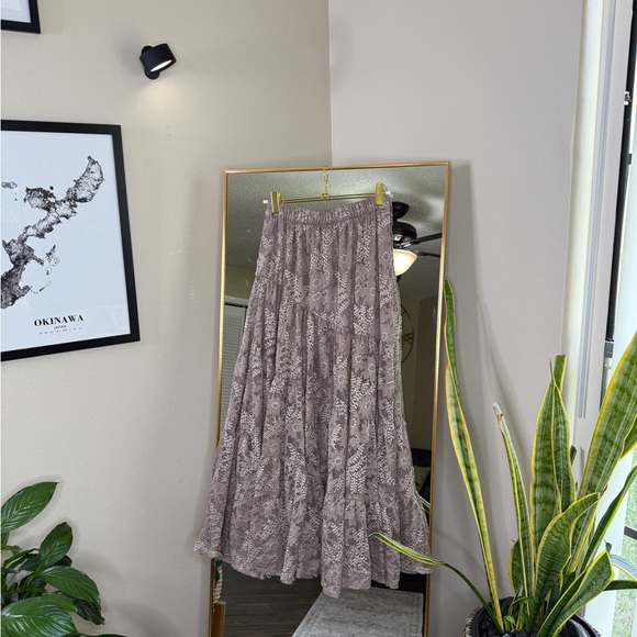 Altar’d State Ruffle Maxi Skirt - Picture 4 of 5